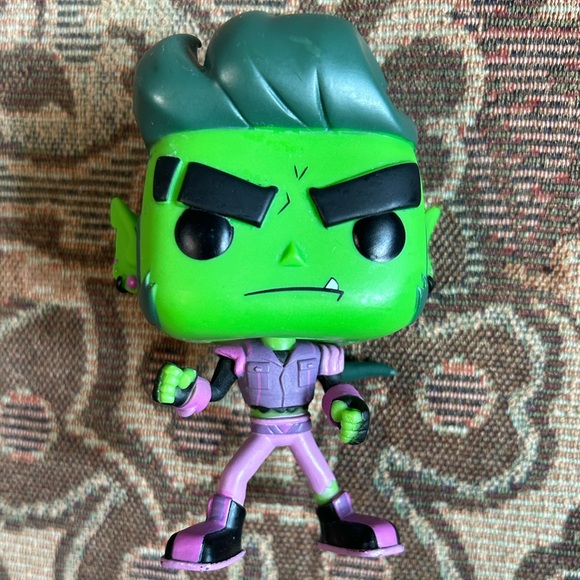 2 Funko Pop! Teen Titans Go! #604 Beast Boy & #607 Starfire No Boxes. - Picture 2 of 13